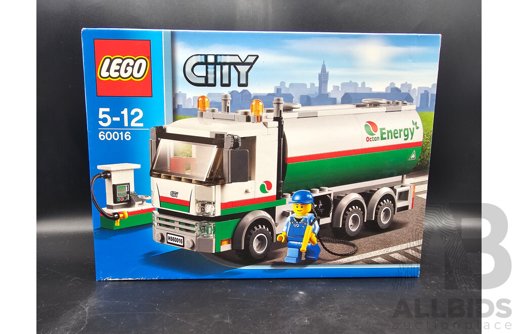 Retired Lego Set, City, Tanker Truck , 60016 Sealed New in Box