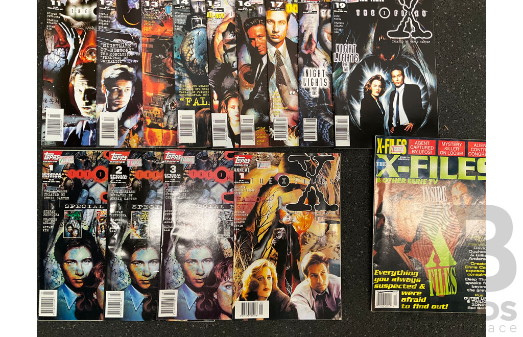 X-Files Comics and Trading Cards