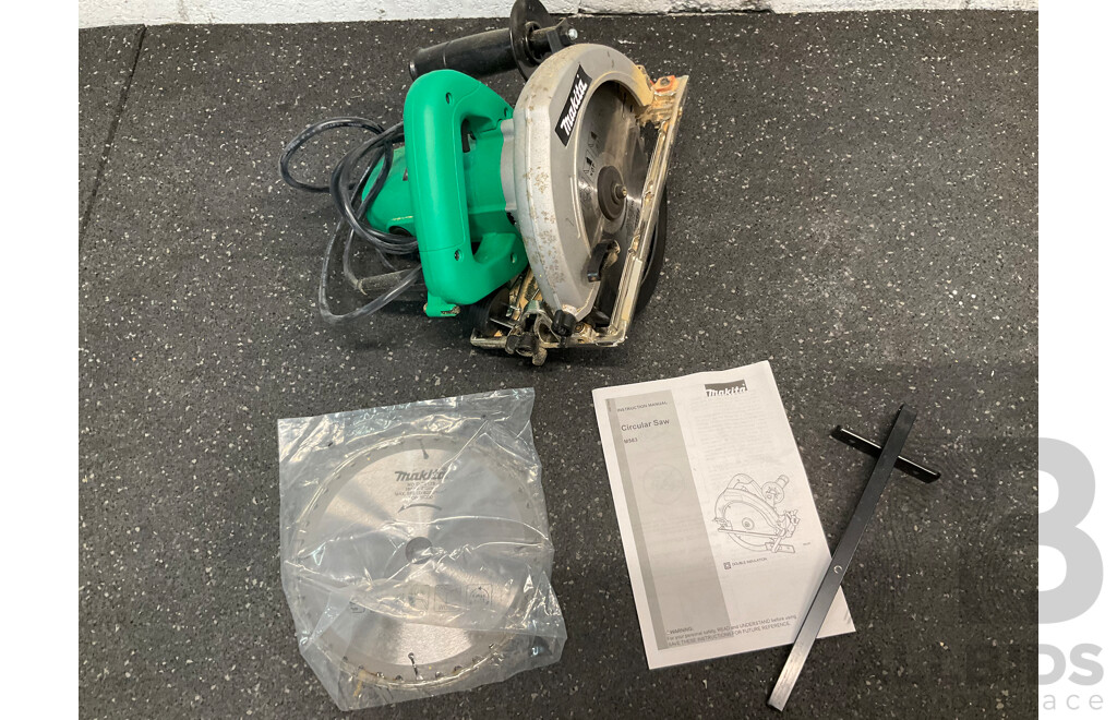 MAKITA Circular Saw (M583)