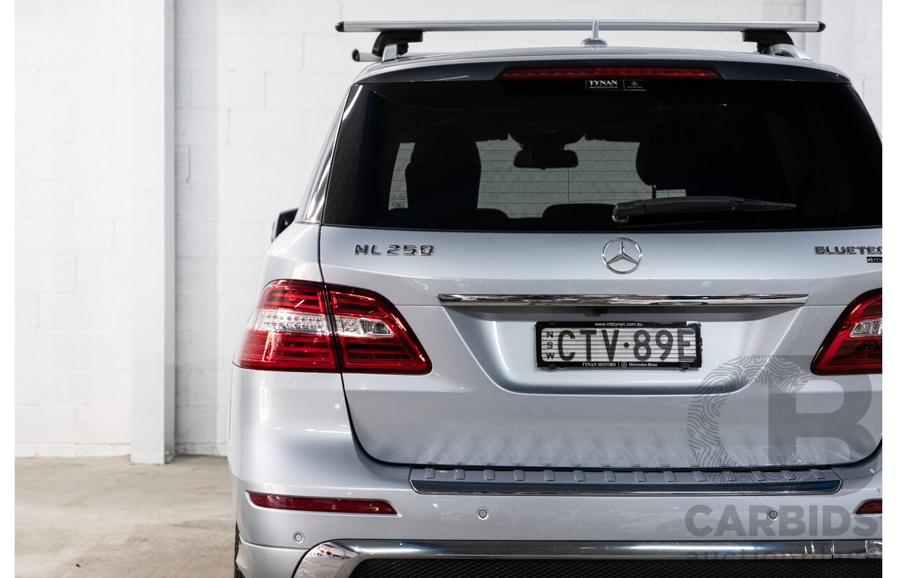 3/2014 Mercedes-Benz ML 250 CDI Bluetec (4x4) 166 4d Wagon Diamond Silver Metallic Turbo Diesel 2.1L
