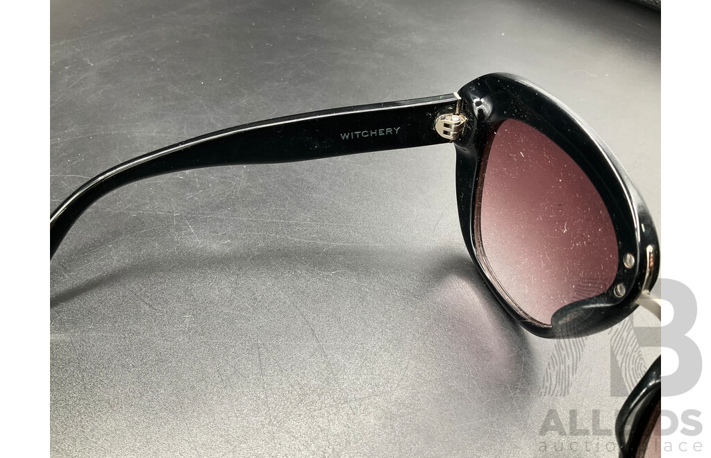 WITCHERY Sunglasses, DANIELLE STEEL'S DVD, ELVIS and Movie Makers Books