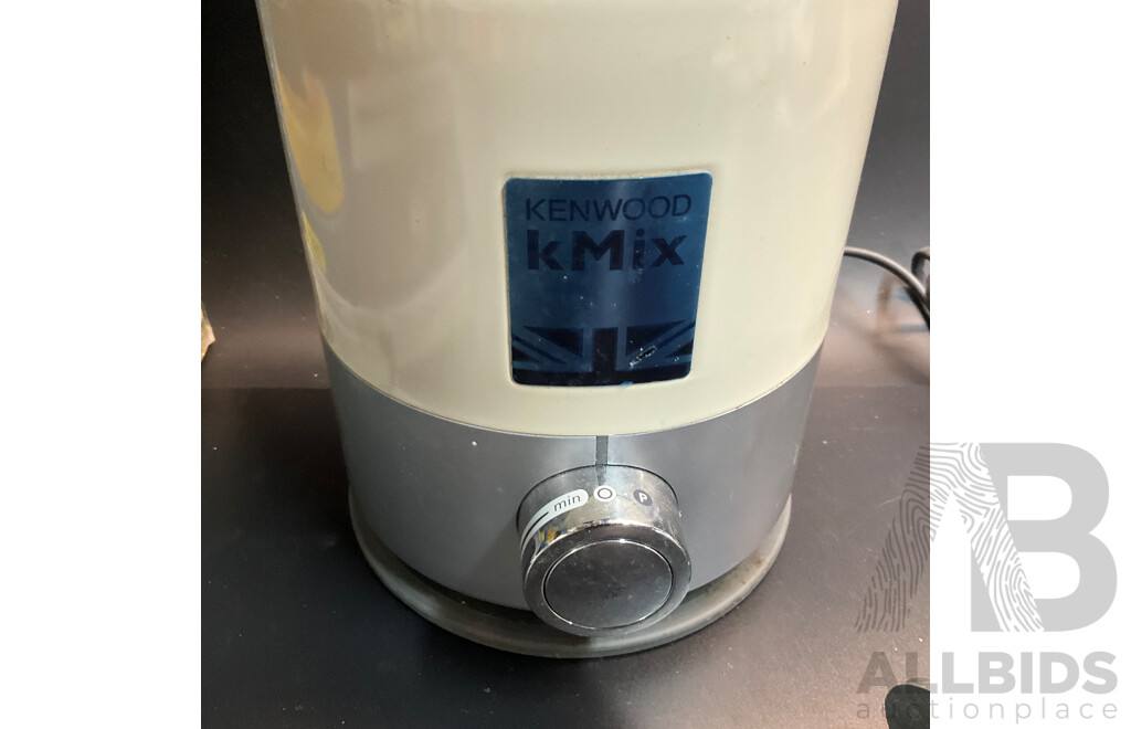 Keywood Kmix Blender & Workzone Patio and Wall Cleaner & Black Decker Vacuum & Cooking Set 12PCS