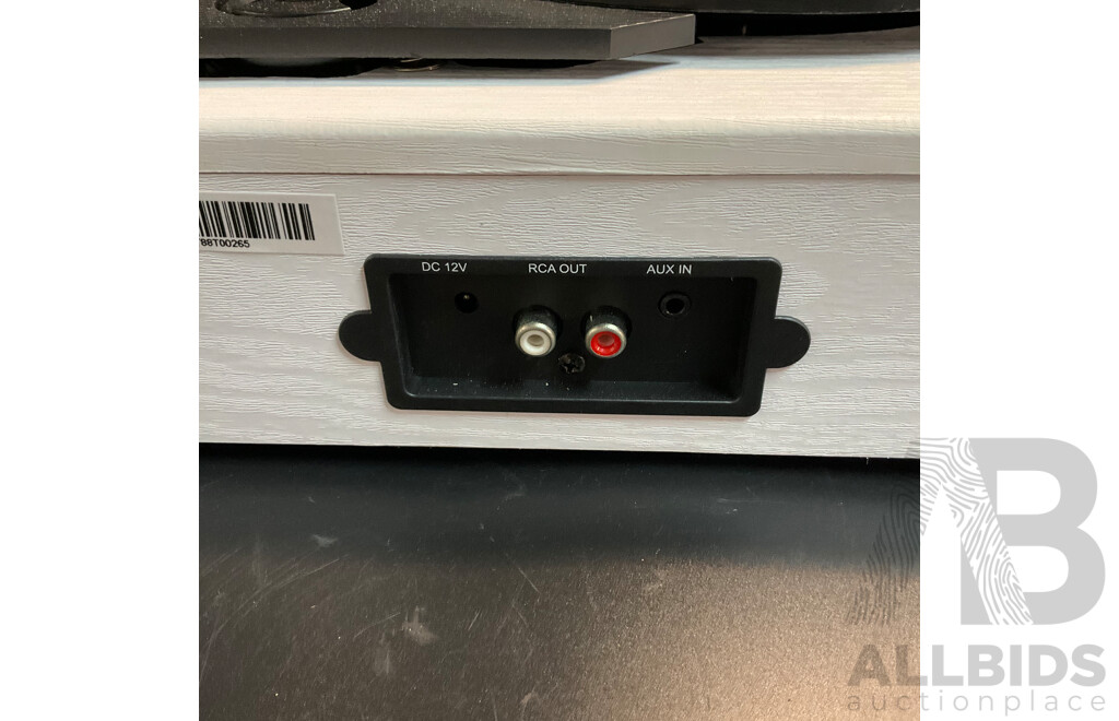 TEAC TTD107D Retro Stereo Turntable W/Bluetooth Input & the Casanovas Record