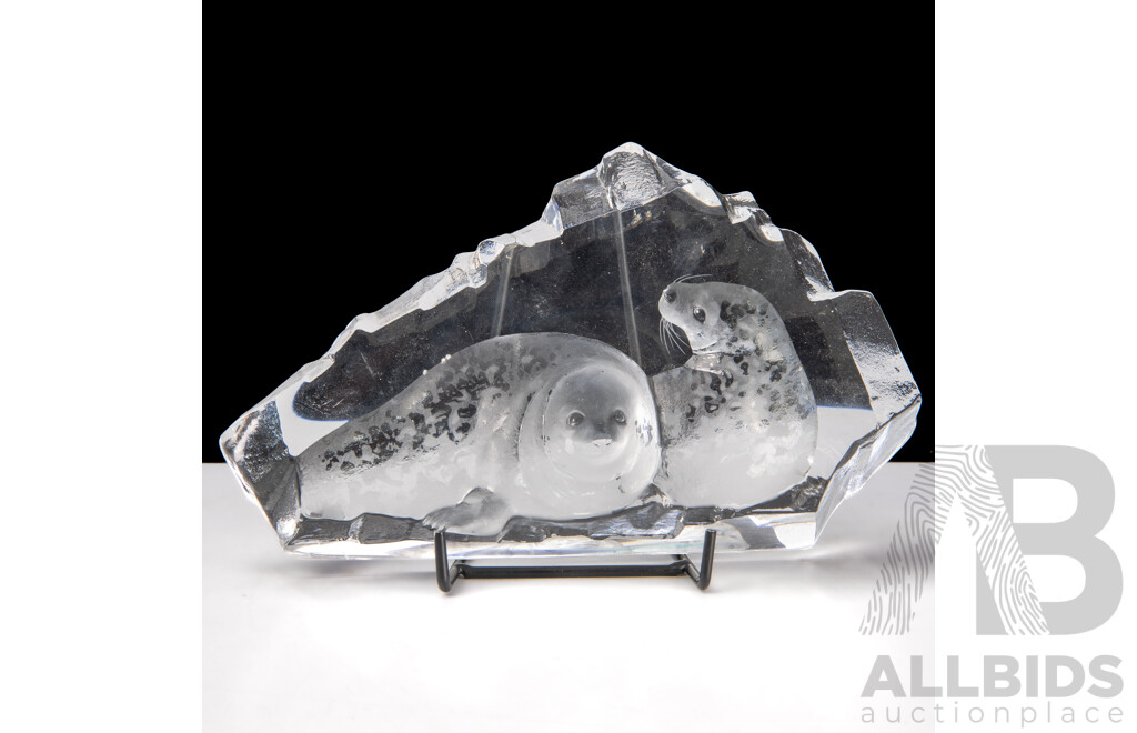 Large Mats Jonasson Sweden Lead Crystal Paper Weight with Seals