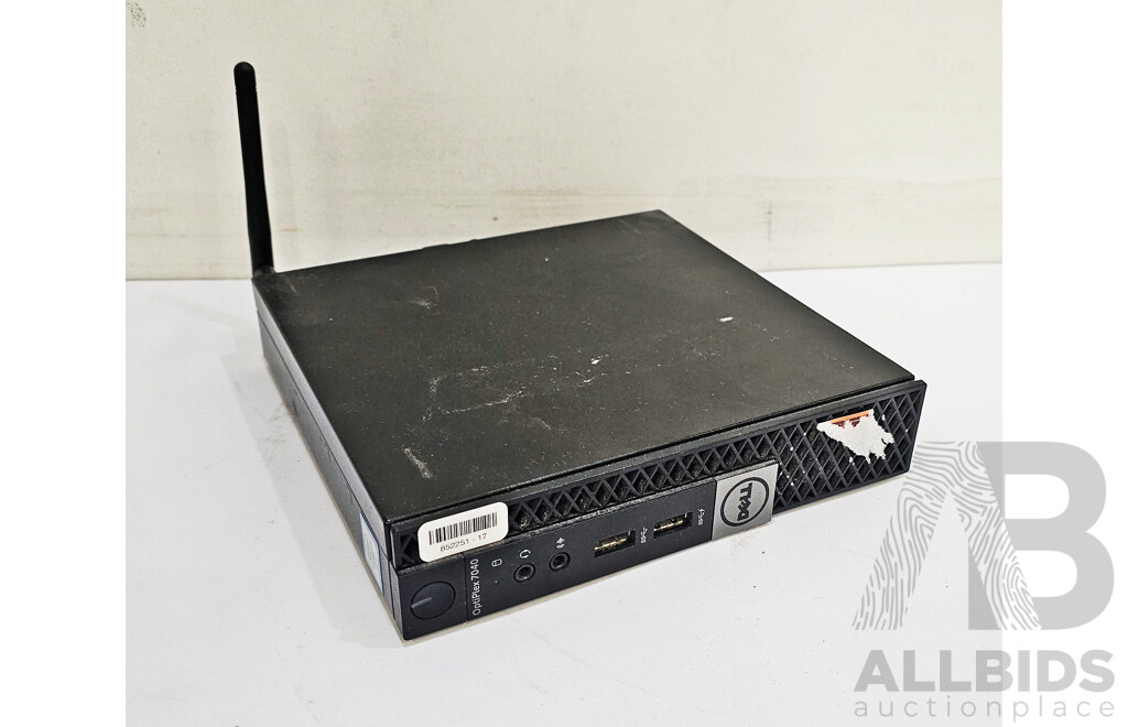 Dell OptiPlex 7040 Micro Intel Core I7 (6700T) 2.80GHz-3.60GHz 4-Core CPU Small Form Factor Desktop Computer