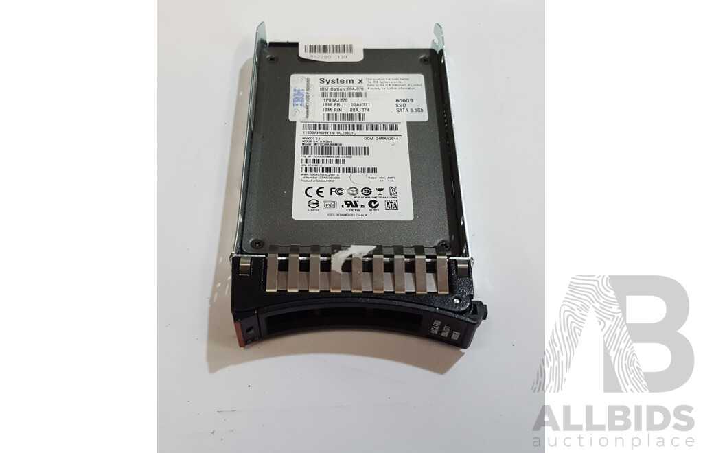 IBM System x (00AJ370) 800GB SATA 6Gbps 2.5-Inch Solid State Drive