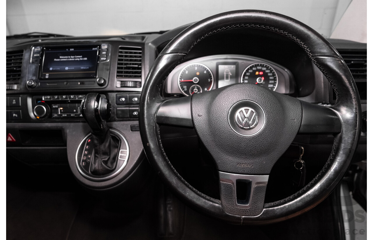 12/2010 Volkswagen Multivan 103 TDI Comfortline T5 MY10 4d Wagon Reflex Silver Metallic Turbo Diesel 2.0L