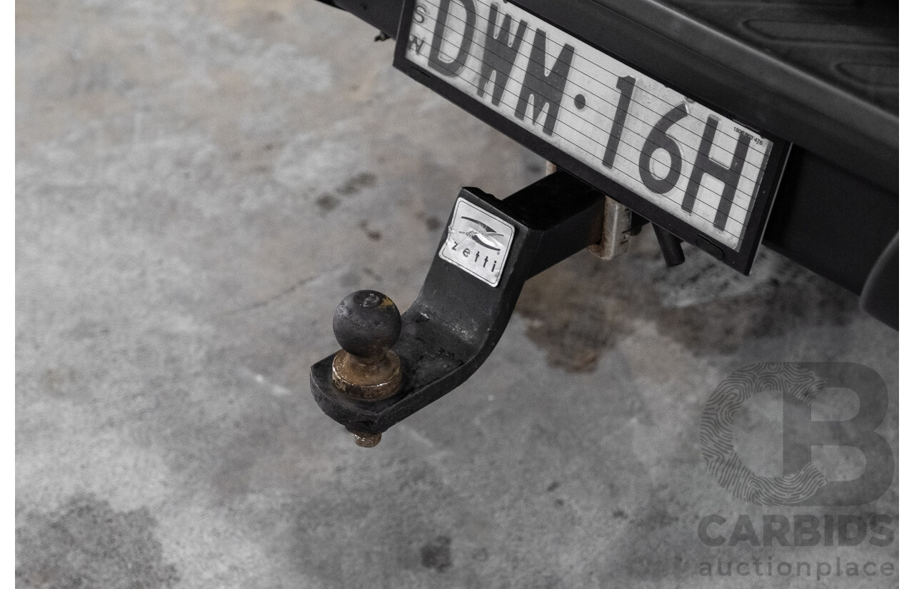 09/2017 Nissan Navara ST (4x4) D23 Series II Dual Cab Utility Polar White Twin Turbo Diesel 2.3L