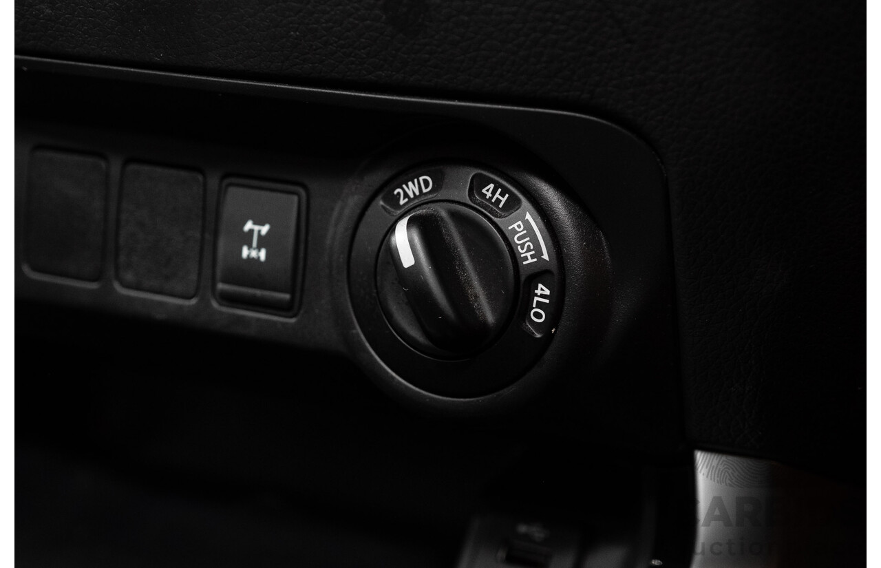 09/2017 Nissan Navara ST (4x4) D23 Series II Dual Cab Utility Polar White Twin Turbo Diesel 2.3L