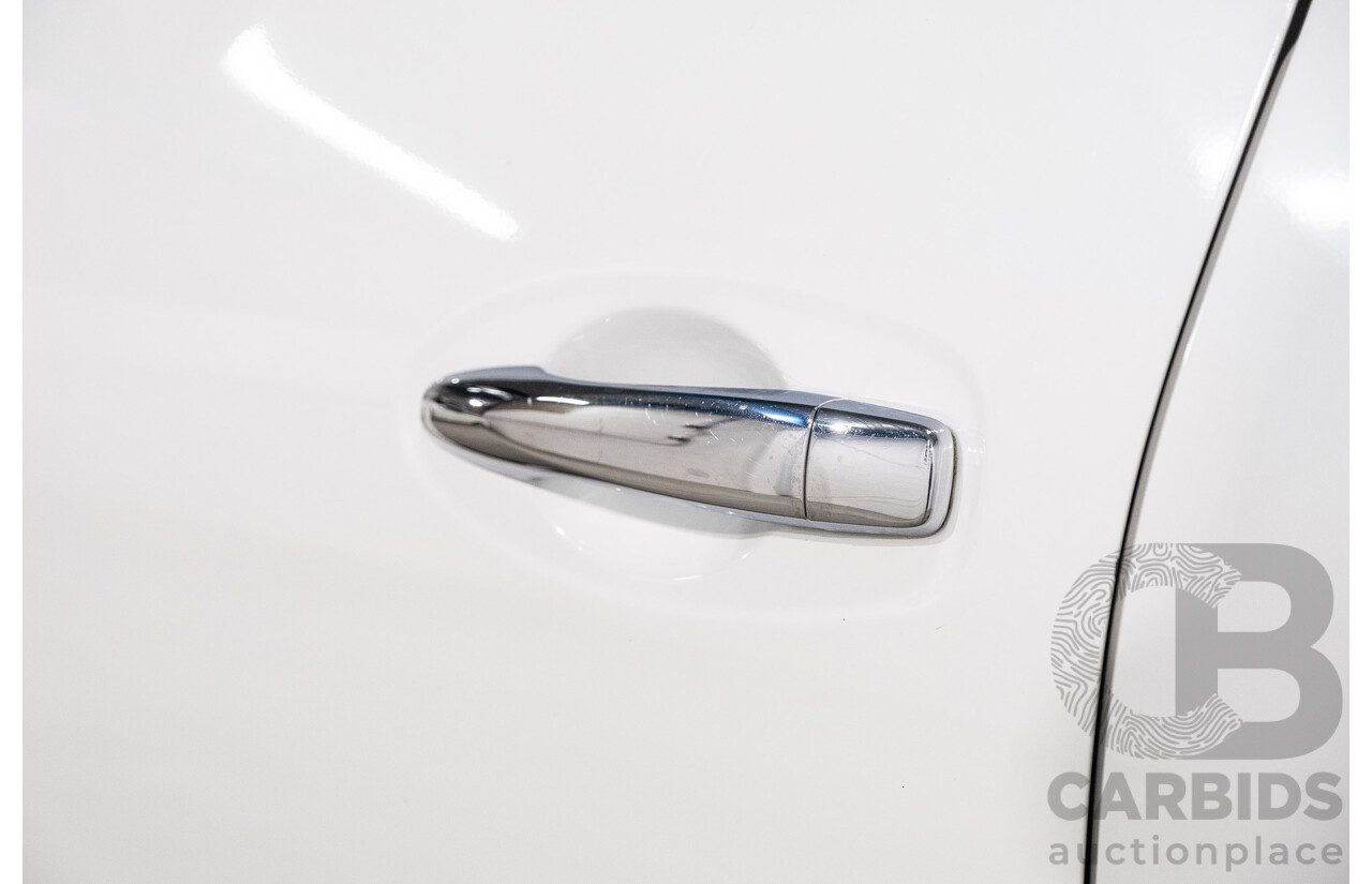 09/2017 Nissan Navara ST (4x4) D23 Series II Dual Cab Utility Polar White Twin Turbo Diesel 2.3L