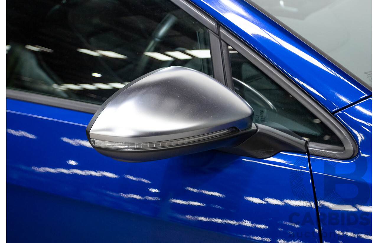 5/2014 Volkswagen Golf R Mk7 (AWD) AU MY14 5d Hatchback Lapiz Blue Metallic Turbo 2.0L