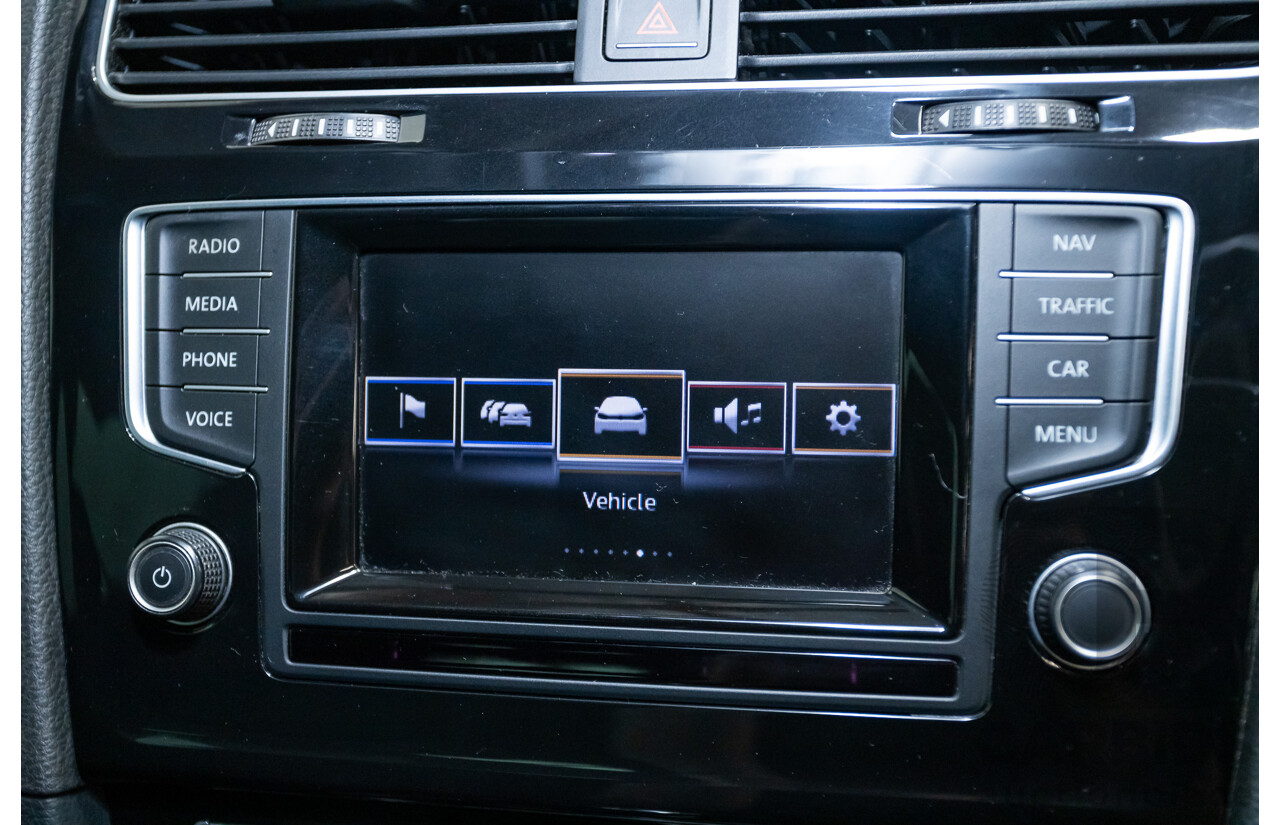 5/2014 Volkswagen Golf R Mk7 (AWD) AU MY14 5d Hatchback Lapiz Blue Metallic Turbo 2.0L