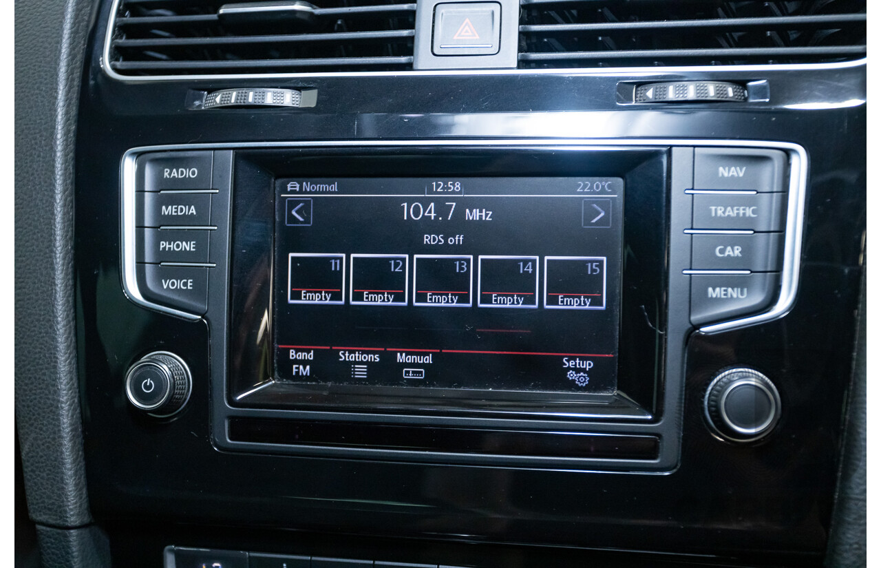 5/2014 Volkswagen Golf R Mk7 (AWD) AU MY14 5d Hatchback Lapiz Blue Metallic Turbo 2.0L