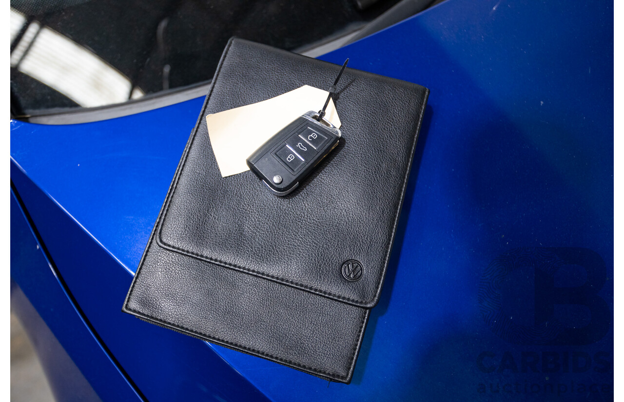 5/2014 Volkswagen Golf R Mk7 (AWD) AU MY14 5d Hatchback Lapiz Blue Metallic Turbo 2.0L