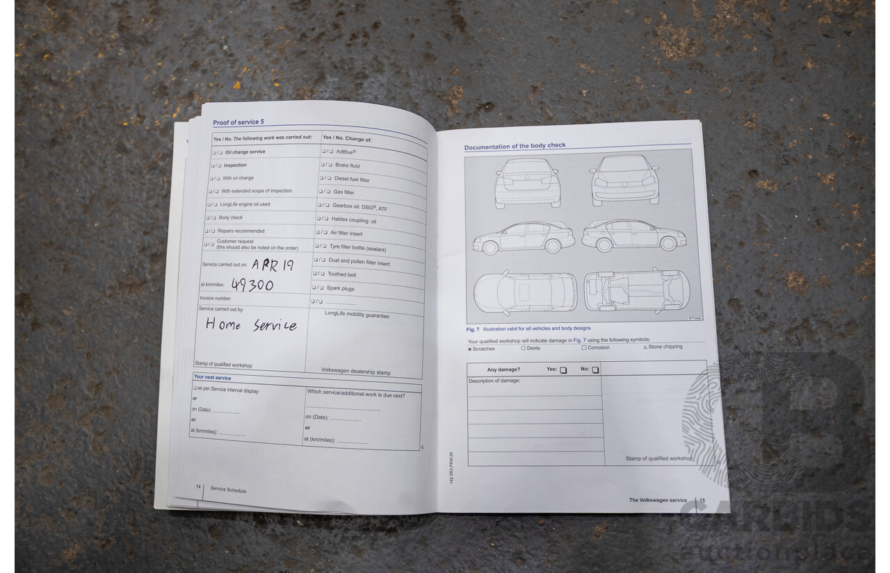 5/2014 Volkswagen Golf R Mk7 (AWD) AU MY14 5d Hatchback Lapiz Blue Metallic Turbo 2.0L