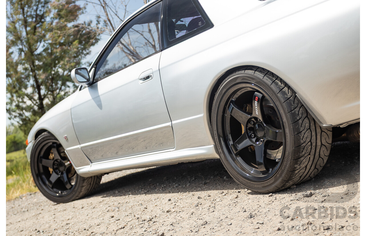 11/1989 Nissan Skyline R32 GT-R Series 1 (AWD) BNR32 2d Coupe Silver Single Turbo 2.8L - Modified 493kw