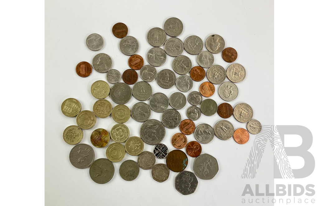 Collection of USA and United Kingdom Coins Including Ten One Pound and Commemoratives