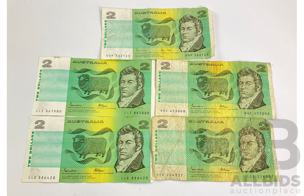 Five Australian Two Dollar Notes Including 1985 Johnston/Stone(4) and 1983 Johnston/Stone
