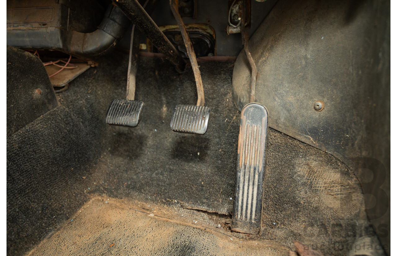 10/1969 Toyota Corolla KE10 2d Sedan Blue 1.1L