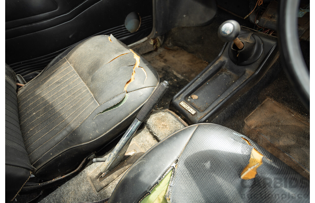 10/1969 Toyota Corolla KE10 2d Sedan Blue 1.1L