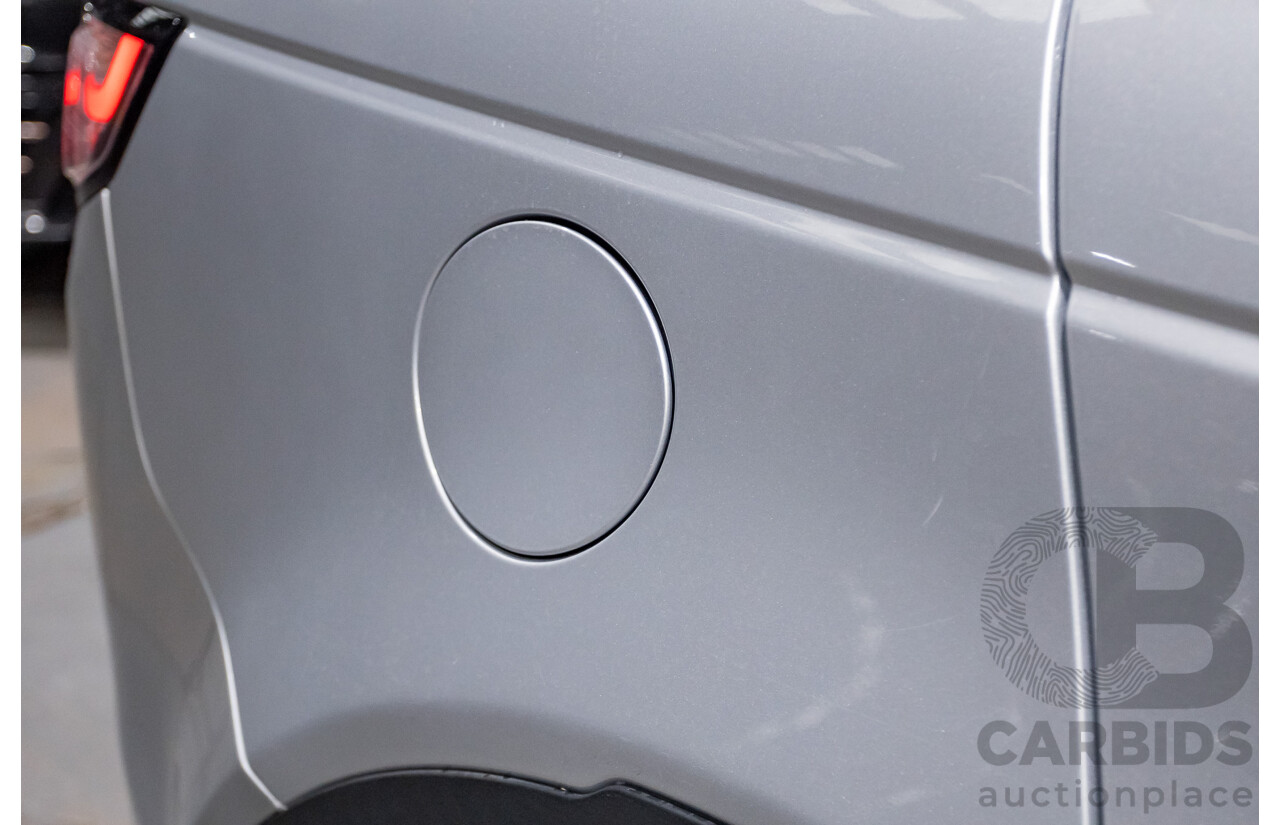 12/2015 Land Rover Discovery Sport SD4 HSE (AWD) LC 4D Wagon Indus Silver Turbo Diesel 2.2L - 7 Seats