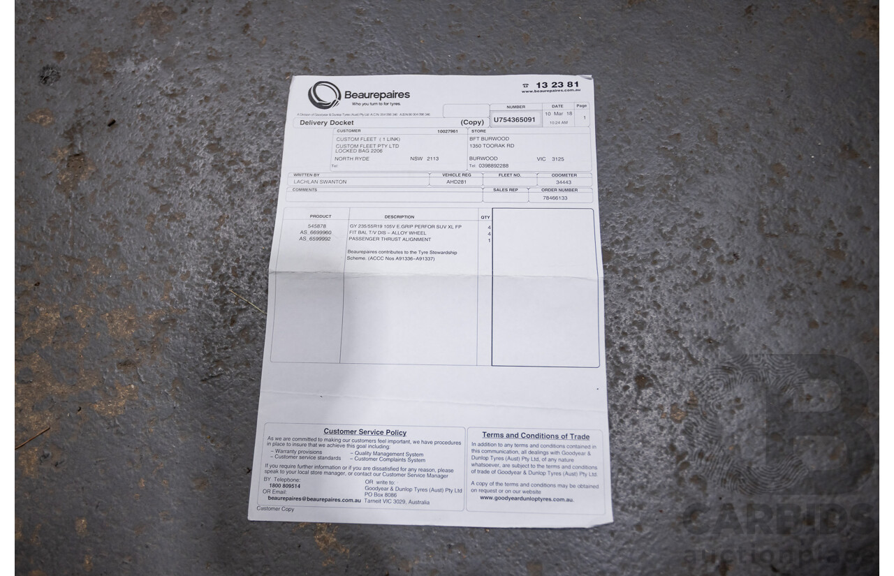 12/2015 Land Rover Discovery Sport SD4 HSE (AWD) LC 4D Wagon Indus Silver Turbo Diesel 2.2L - 7 Seats