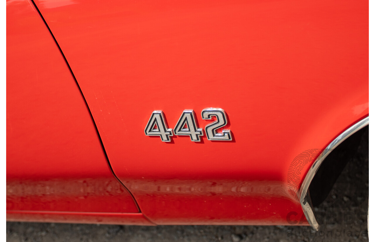 01/1970 Oldsmobile 442 (Cutlass) 2d Convertible Matador Red / White Roof 455ci Rocket V8 7.3L