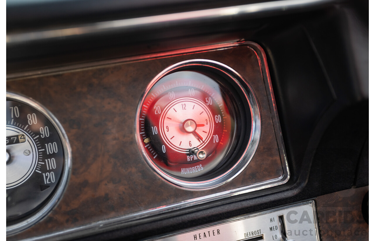 01/1970 Oldsmobile 442 (Cutlass) 2d Convertible Matador Red / White Roof 455ci Rocket V8 7.3L