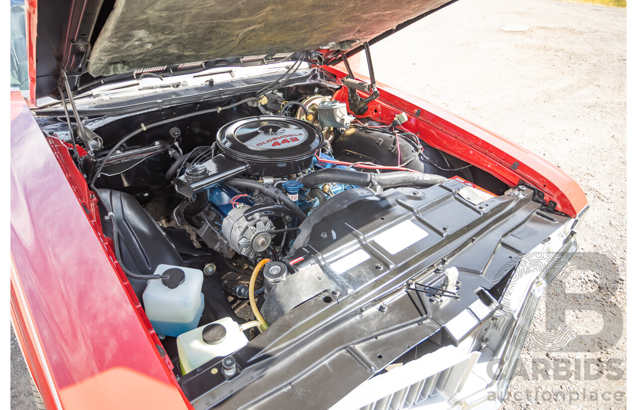 01/1970 Oldsmobile 442 (Cutlass) 2d Convertible Matador Red / White Roof 455ci Rocket V8 7.3L