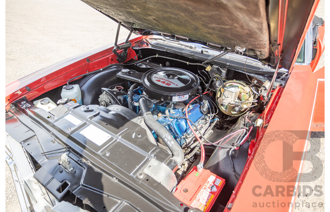 01/1970 Oldsmobile 442 (Cutlass) 2d Convertible Matador Red / White Roof 455ci Rocket V8 7.3L