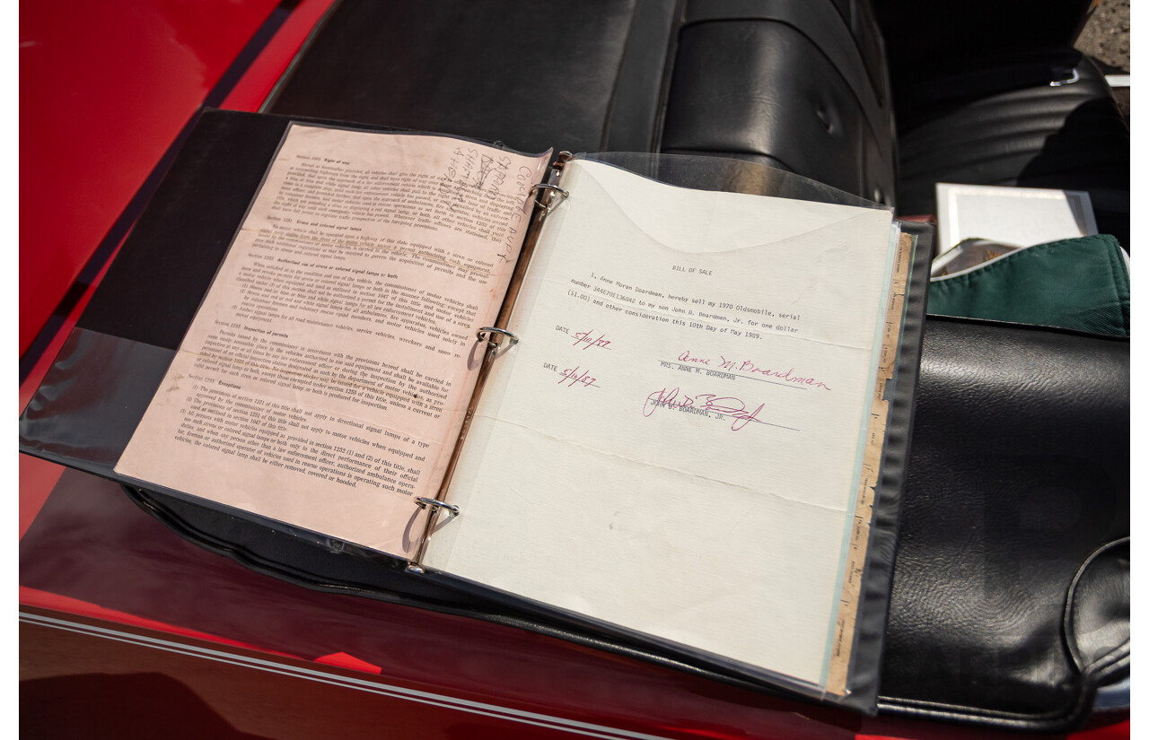 01/1970 Oldsmobile 442 (Cutlass) 2d Convertible Matador Red / White Roof 455ci Rocket V8 7.3L