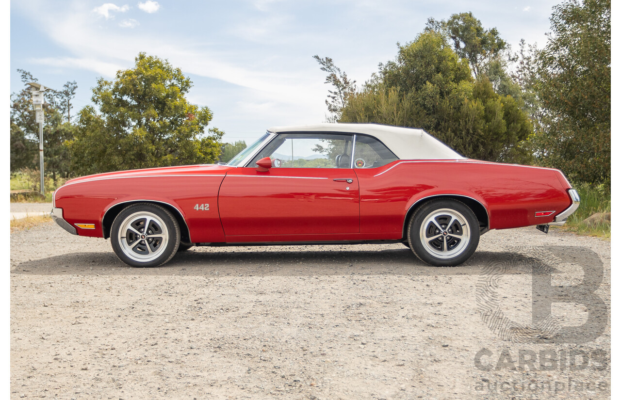 01/1970 Oldsmobile 442 (Cutlass) 2d Convertible Matador Red / White Roof 455ci Rocket V8 7.3L
