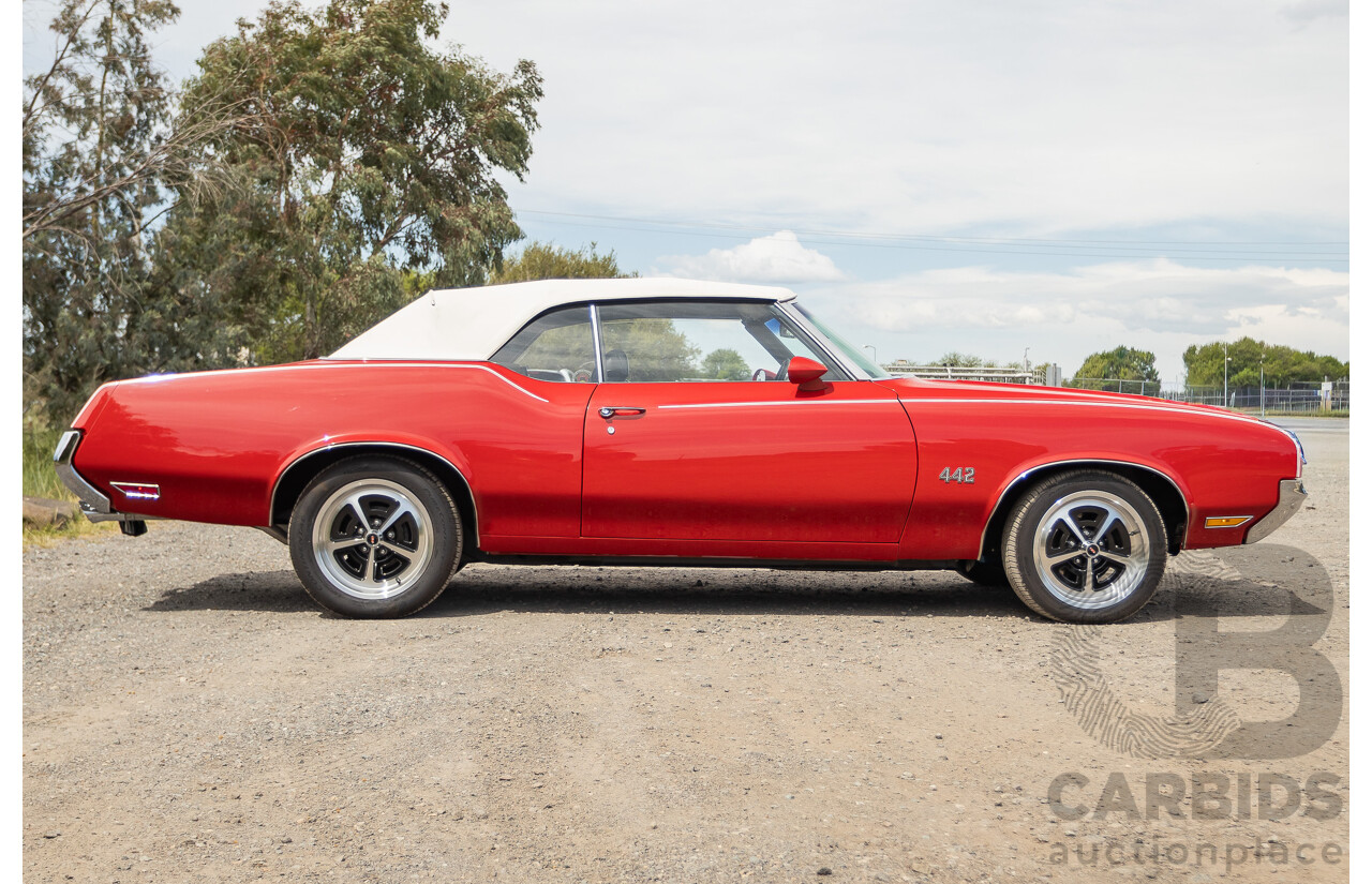 01/1970 Oldsmobile 442 (Cutlass) 2d Convertible Matador Red / White Roof 455ci Rocket V8 7.3L