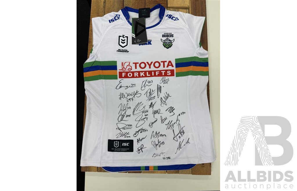 Framed NRL Canberra Raiders 2025 Signed Jersey