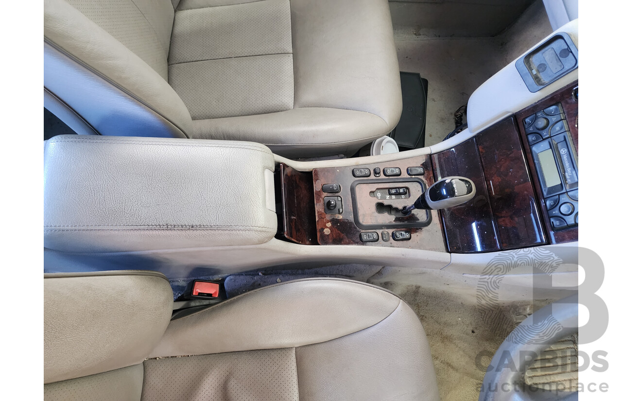 5/2001 Mercedes-Benz E240 Elegance W210 4d Sedan Green 2.4L