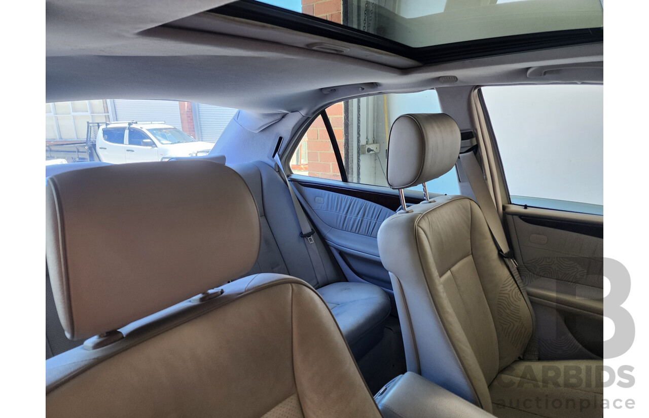 5/2001 Mercedes-Benz E240 Elegance W210 4d Sedan Green 2.4L