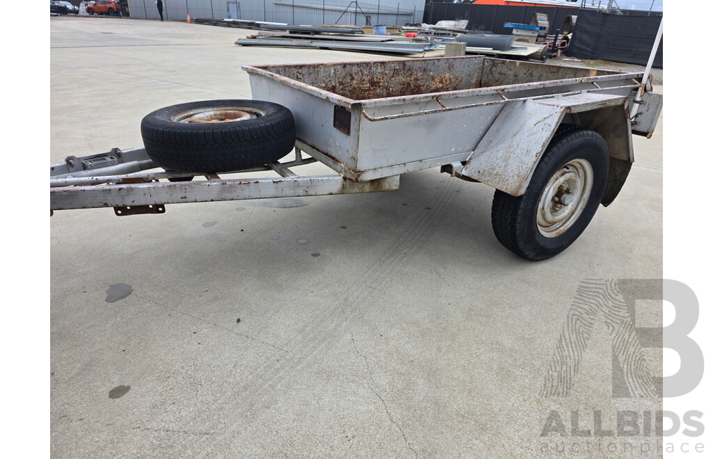 1985 6x4 Home-Built Goods Trailer