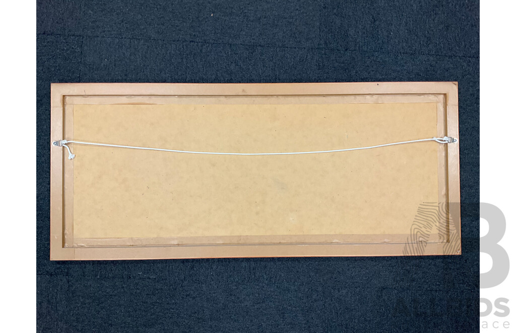 Framed Collection of Five Vintage Posters From Qantas Empire Airways, 36 X 84 Cm (frame)