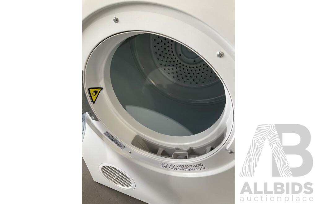 SIMPSON 4kg Vented Dryer (39P400M)