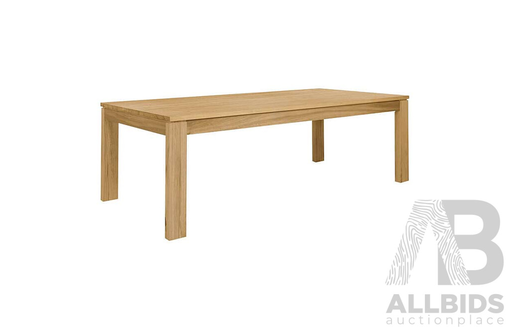 FREEDOM Hensley Dinning Table