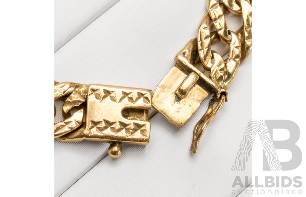 18ct Patterned Cuban Link Bracelet, 20.5cm, 25.19 Grams