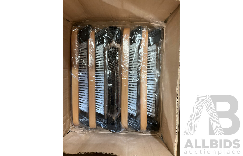 Wooden Handled Billiard Pool Brush - Lot of 15