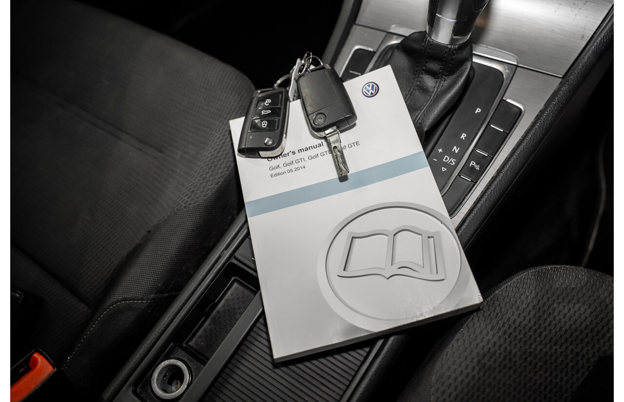 1/2015 Volkswagen Golf 90 TSI Comfortline AU MY15 4d Wagon Reflex Silver Turbo 1.4L