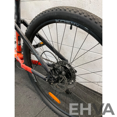 XDS Octane 3.0 Mountain Bike