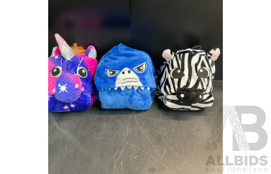 Assorted Jewellery, Kids Fashion, Bathroom Accessories and Household Items