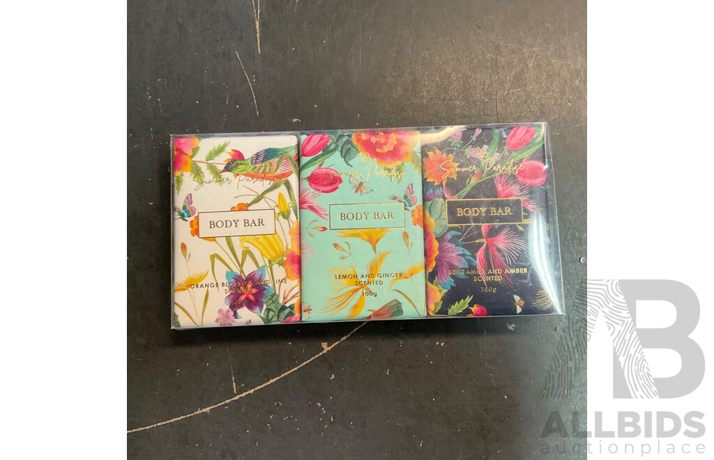 Assorted Bathroom & Shower Products