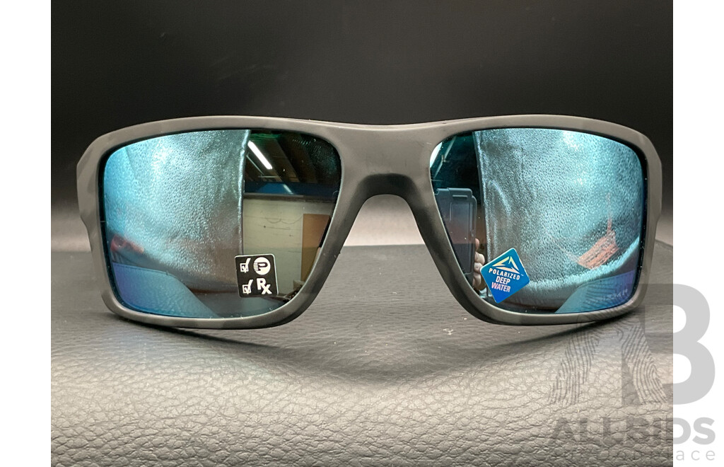 Double Edge Sunglasses Branded OAKLEY
