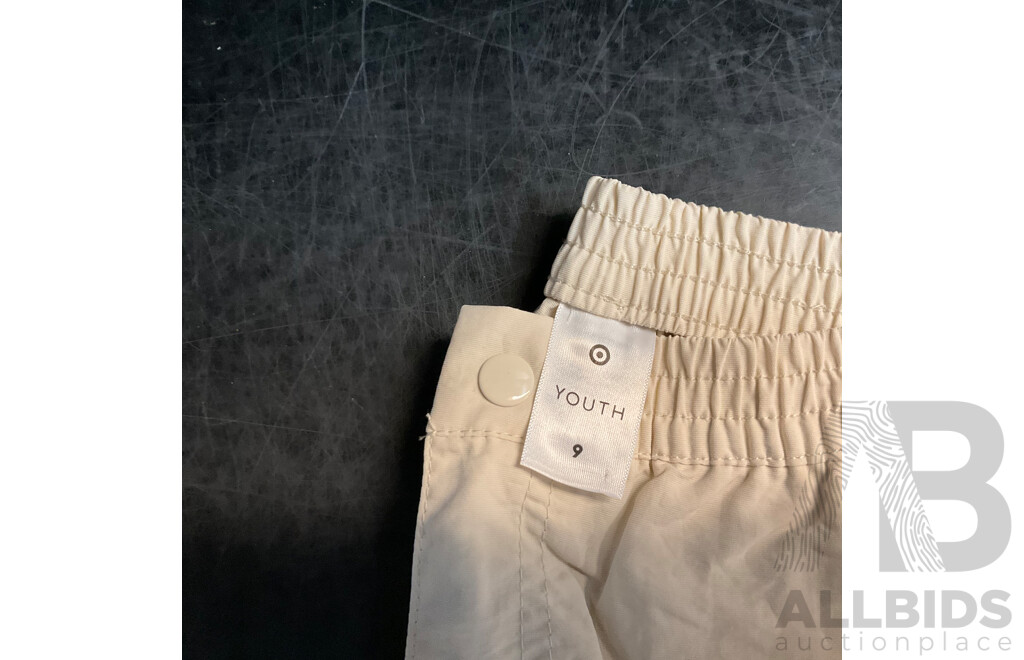 Assorted Apparel for Women and Youth - Vaiours Sizes