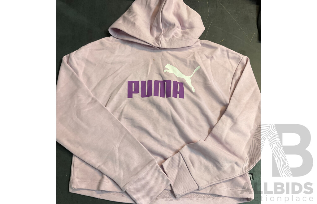 Assorted Apparel for Women and Youth - Vaiours Sizes