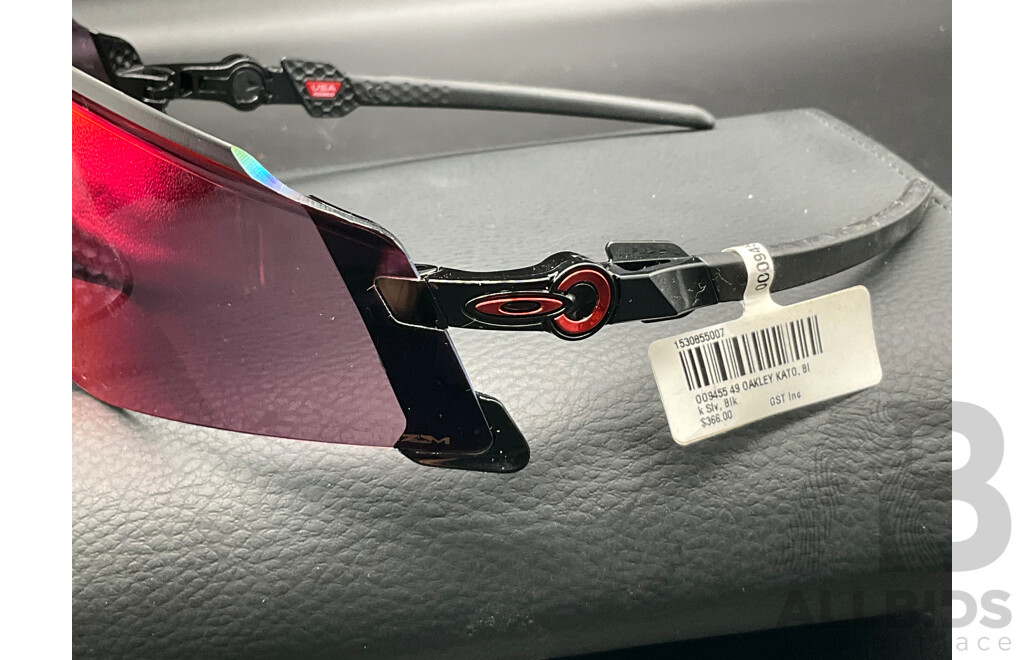 Kato Sunglasses Branded OAKLEY